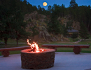 KBarS Lodge campfire with full moon